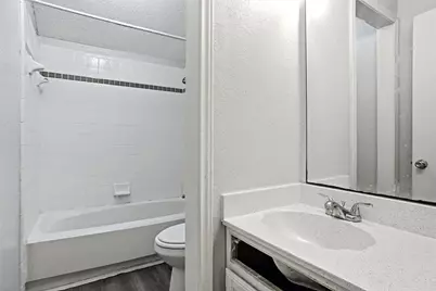 6715 Cherrytree Drive, Arlington, TX 76001 - Photo 20