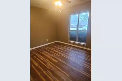 328 Jamie Way, Greenville, TX 75402 - Photo 12
