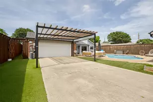 4120 W Creek Ct, Dallas, TX 75287 - Photo 32