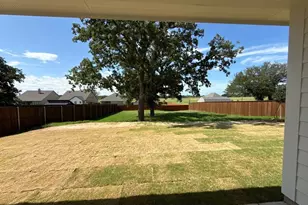 1124 Trinity Dr, Springtown, TX 76082 - Photo 16