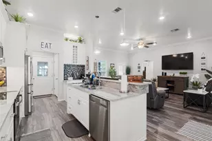 4511 Wildwood Cir, Granbury, TX 76049 - Photo 8