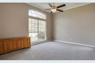 5837 Poole Drive, The Colony, TX 75056 - Photo 6