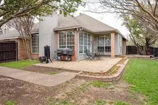 5837 Poole Dr, The Colony, TX 75056 - Photo 8