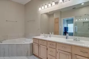 5837 Poole Dr, The Colony, TX 75056 - Photo 14