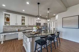 9308 Water Tree Dr, McKinney, TX 75072 - Photo 8