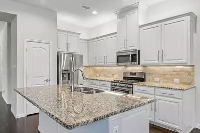 659 Emily Lane, Richardson, TX 75081 - Photo 4
