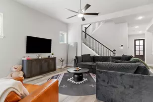 8805 Grand Ave, North Richland Hills, TX 76180 - Photo 14