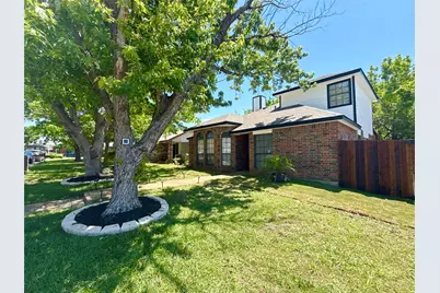 4768 Veronica Circle, Fort Worth, TX 76137 - Photo 2