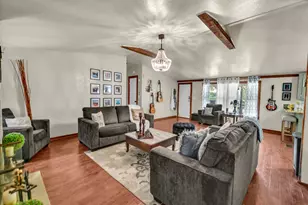 5402 Clear View Dr, Granbury, TX 76048 - Photo 12