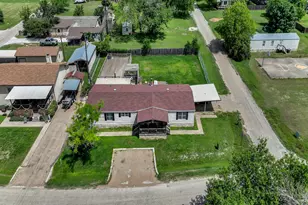 5402 Clear View Dr, Granbury, TX 76048 - Photo 4