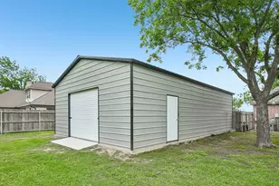 1252 Orchard Ln, Ennis, TX 75119 - Photo 4