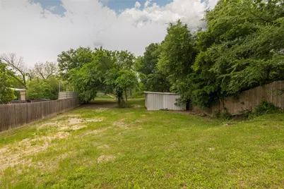 2239 Dowdy Ferry Road, Dallas, TX 75217 - Photo 2