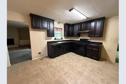 2104 Utica Drive, Dallas, TX 75227 - Photo 4