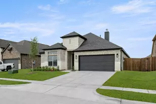 2632 Steve St, Burleson, TX 76028 - Photo 6