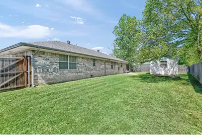 101 Sara Court, Collinsville, TX 76233 - Photo 28