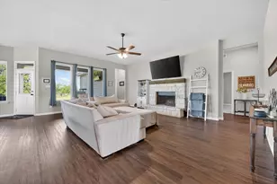 150 Chester Rd, Springtown, TX 76082 - Photo 6