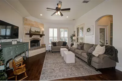 312 Spring Run Drive, Decatur, TX 76234 - Photo 6