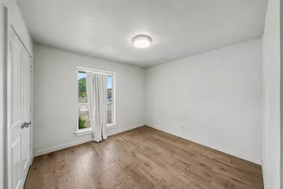 2034 Cedarwood Drive, Carrollton, TX 75007 - Photo 28
