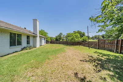 2034 Cedarwood Drive, Carrollton, TX 75007 - Photo 34