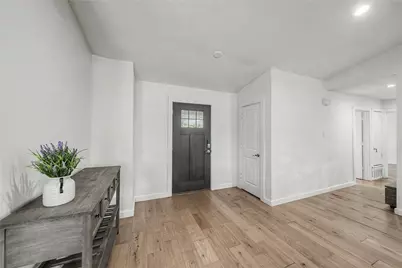 2034 Cedarwood Drive, Carrollton, TX 75007 - Photo 4