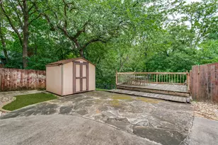 2818 N Creekwood Dr, Grapevine, TX 76051 - Photo 22