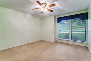2818 N Creekwood Dr, Grapevine, TX 76051 - Photo 18