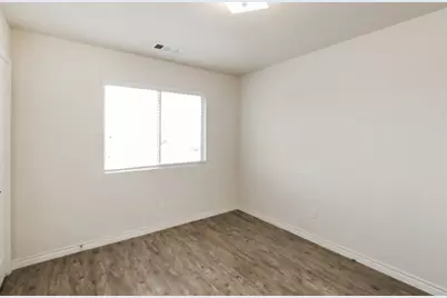 1400 Starling Lane, Ennis, TX 75119 - Photo 10
