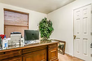 9008 Quarter Horse Ln, Fort Worth, TX 76123 - Photo 16