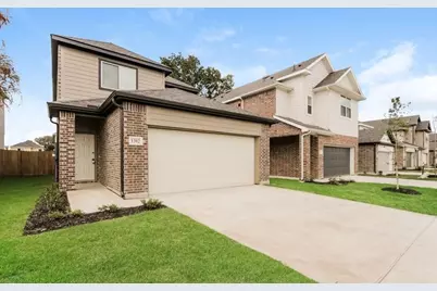 1302 Jonah Lane, Ennis, TX 75119 - Photo 2