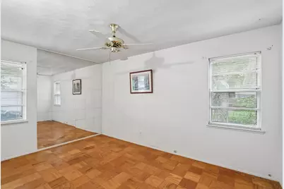 1810 Ridgewood Street, Irving, TX 75062 - Photo 10