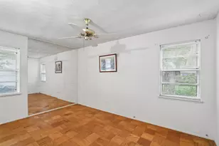 1810 Ridgewood St, Irving, TX 75062 - Photo 10