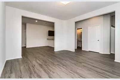 5532 Shore Point Trail, Fort Worth, TX 76119 - Photo 4