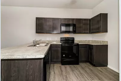5532 Shore Point Trail, Fort Worth, TX 76119 - Photo 2