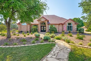 3944 Preston Hills Cir, Celina, TX 75009 - Photo 2