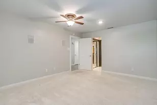 390 Driftwood Ct, Azle, TX 76020 - Photo 8