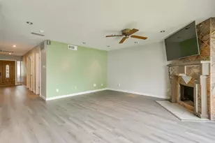 390 Driftwood Ct, Azle, TX 76020 - Photo 16