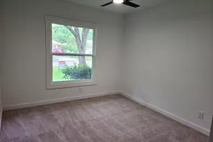 3217 Santa Teresa Ave, Dallas, TX 75228 - Photo 14