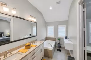 15850 Quorum Dr, Addison, TX 75001 - Photo 16