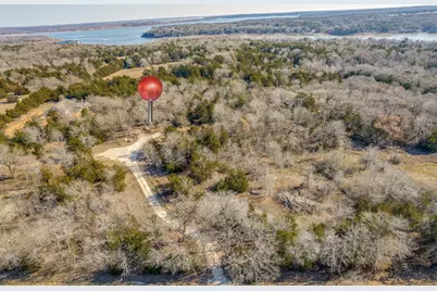 224 Stribbling Lane, Whitesboro, TX 76273 - Photo 10