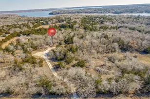 224 Stribbling Ln, Whitesboro, TX 76273 - Photo 10