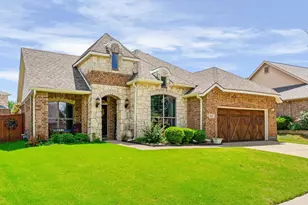 8156 Rock Elm Rd, Fort Worth, TX 76131 - Photo 2