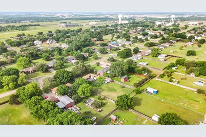 319 Anita Lane, Waxahachie, TX 75165 - Photo 26