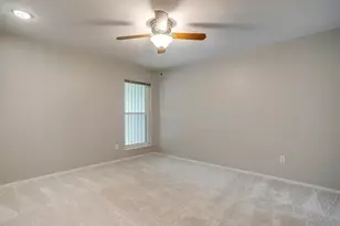 390 Driftwood Ct, Azle, TX 76020 - Photo 8