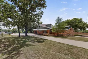 1880 Houston Rd, Burleson, TX 76028 - Photo 4