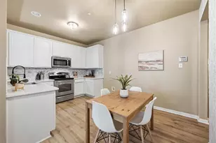 2522 Durango Ridge Dr, Bedford, TX 76021 - Photo 2