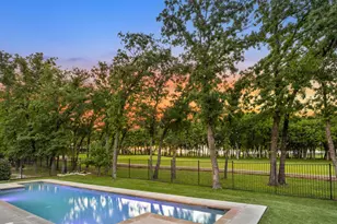 519 Asheville Ln, Trophy Club, TX 76262 - Photo 2