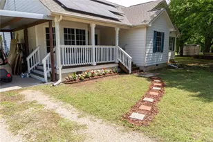 306 Owens St, Bridgeport, TX 76426 - Photo 16