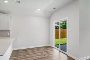 3038 River Birch Dr, Dallas, TX 75253 - Photo 8