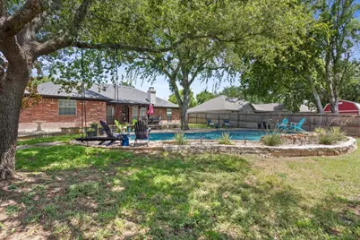 228 Greystone Drive, Hewitt, TX 76643 - Photo 34