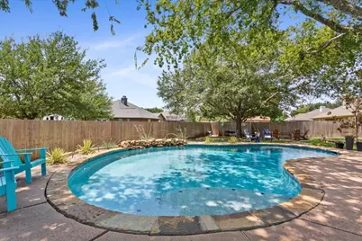 228 Greystone Drive, Hewitt, TX 76643 - Photo 32